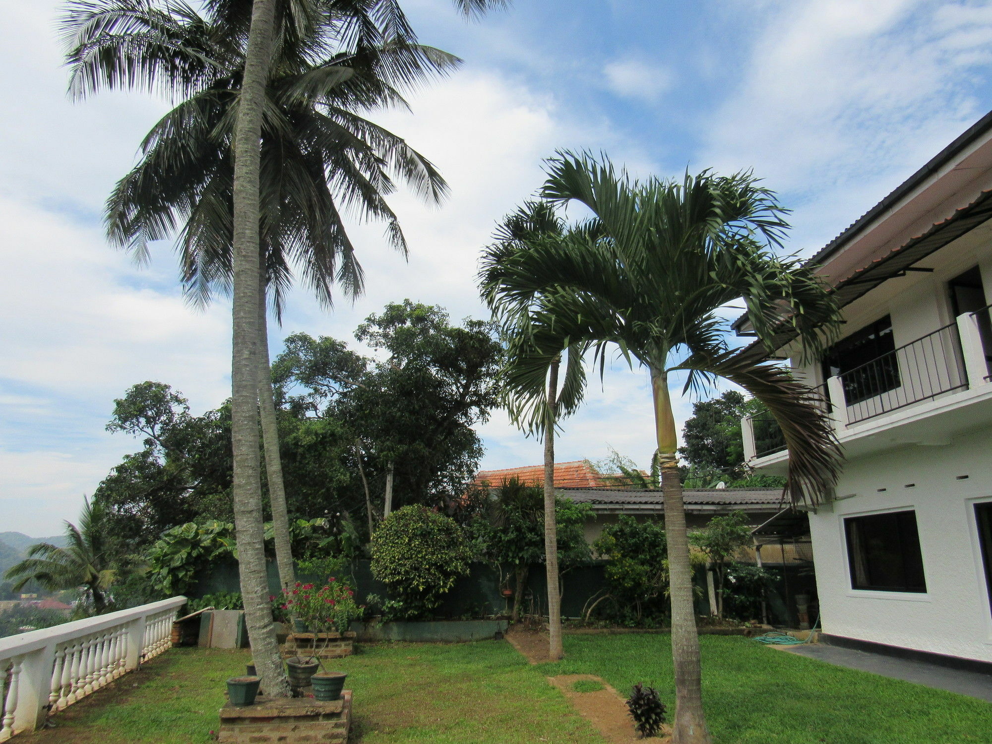 King Leisure Residence Kandy Exterior photo